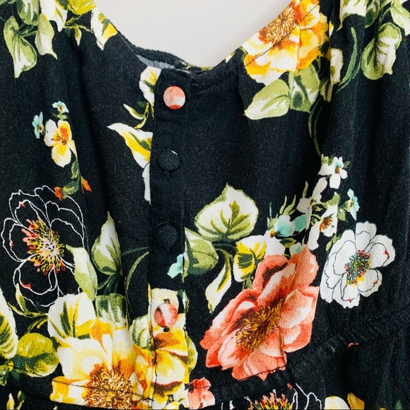 Torrid Floral Boho Button Up Flutter Sleeve Top Size 2 2X 18/20 - Picture 2 of 10